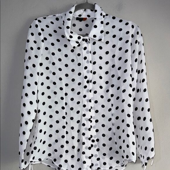 White and Black Long Sleeve Button Down Shirt - Picture 5 of 9